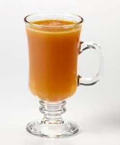 Here's an interesting recipe from Carib Journal: 1.5 oz Appleton Estate Reserve 2-3 oz Unfiltered apple cider 1 barspoon of spiced butter* Garnish: Grated Nutmeg Glass: Footed Tempered Glass/Mug Preparation: Steam until butter dissolves, and serve. Spiced butter: 4oz butter, 3oz orgeat, 3oz maple syrup, 1 tsp pumpkin spices, pinch nutmeg, pinch cloves, pinch cinnamon. Heat in a pot to combine then chill in refrigerator